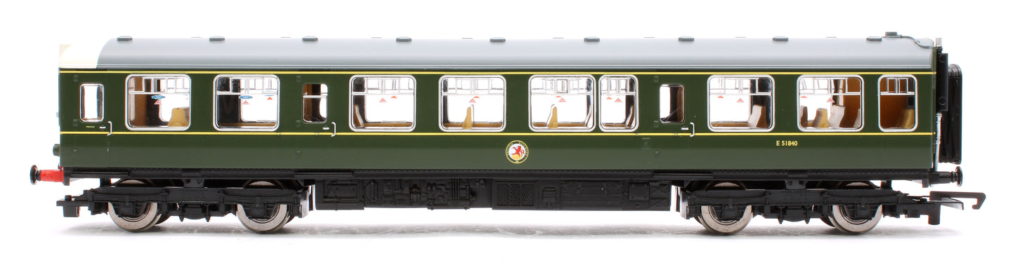 RailRoad Plus Class 110 3 Car DMU BR Green with Speed Whiskers Train Pack