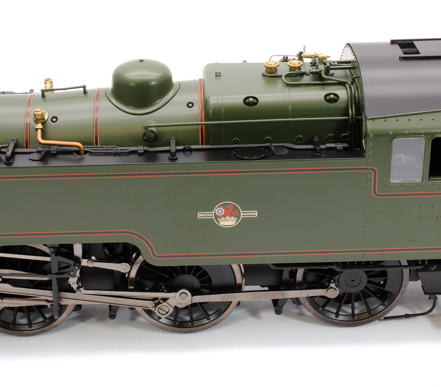 British Railways Standard 3MT 2-6-2T Lined Green Late Crest 82030 - Steam Tank Locomotive