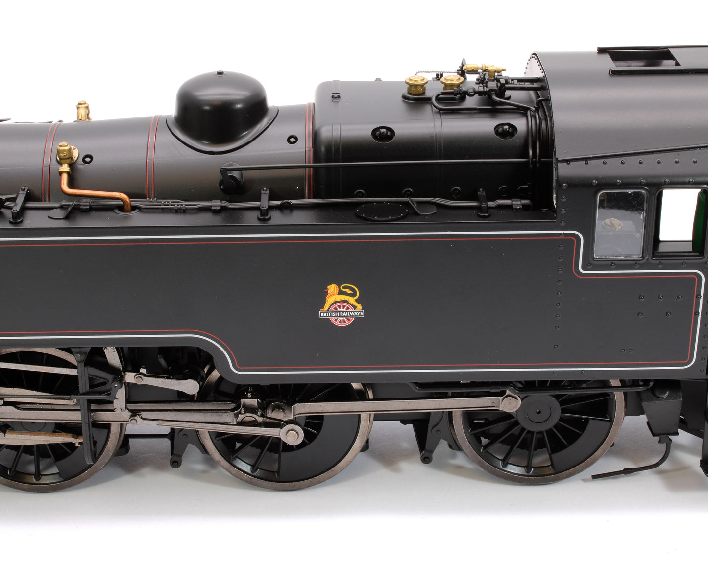 British Railways Standard 3MT 2-6-2T Lined Black Early Crest 82019 - Steam Tank Locomotive