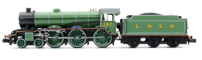 2S-020-003 Pre-Owned LNER Apple Green 4-6-0 B17 'Manchester City' 2871 Steam Locomotive