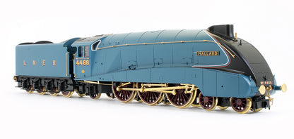Pre-Owned LNER 4-6-2 Class A4 'Mallard' 4468 Steam Locomotive Limited Edition (Gold Plated Parts)