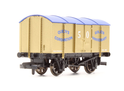 Pre-Owned Queens Coronation 50 Golden Anniversary Wagon - Limited Edition