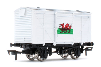 GM4410306 Vent Van Welsh Y Ddraig Goch Flag
