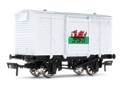 GM4410306 Vent Van Welsh Y Ddraig Goch Flag