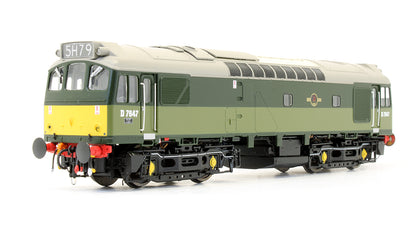 Pre-Owned Class 25/3 - D7647 BR Two Tone Green with small yellow panels