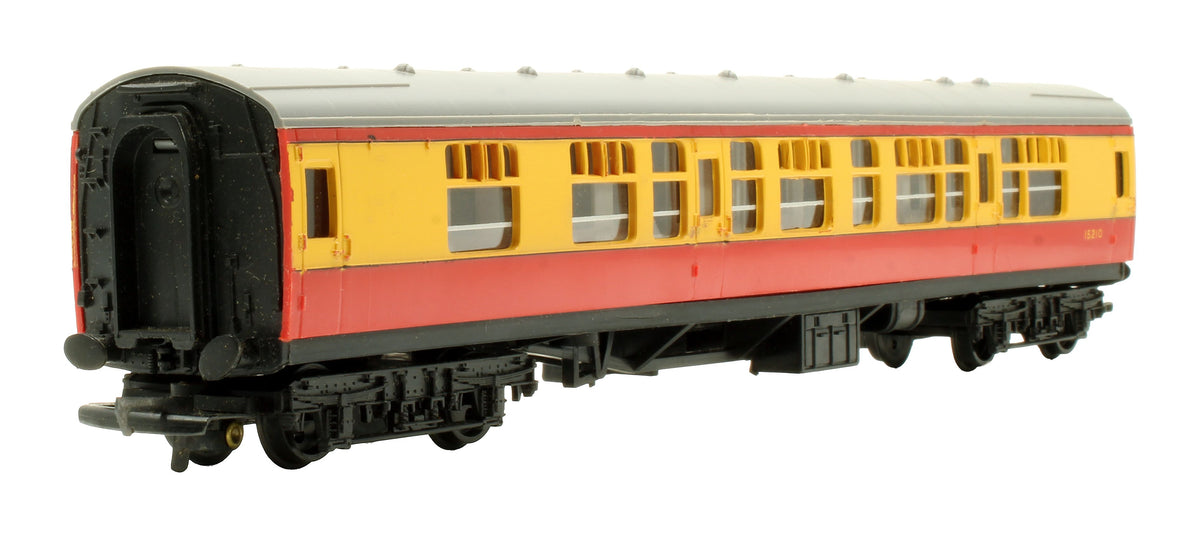Pre-Owned R928 BR Crimson & Cream Mk1 Composite Coach '15210'