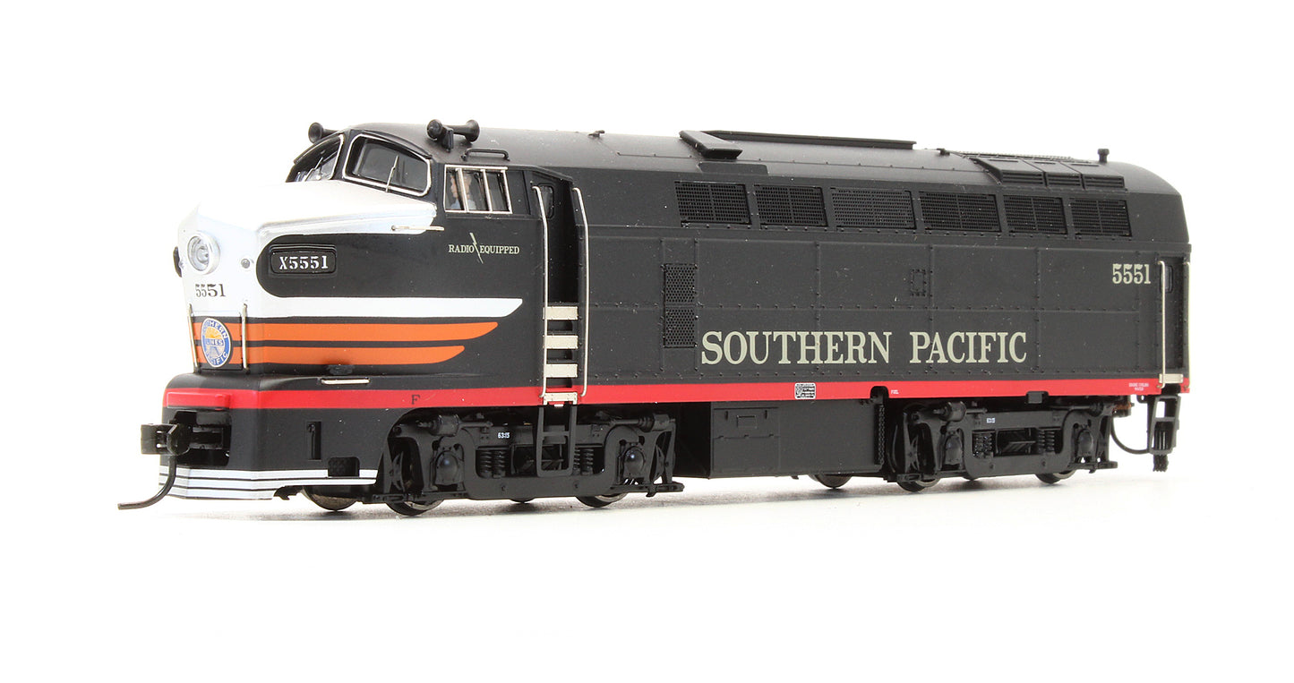 Pre-Owned BLW Sharknose A-Unit Black Widow Paint Scheme Diesel Locomotive - Road #5551 - DCC Sound