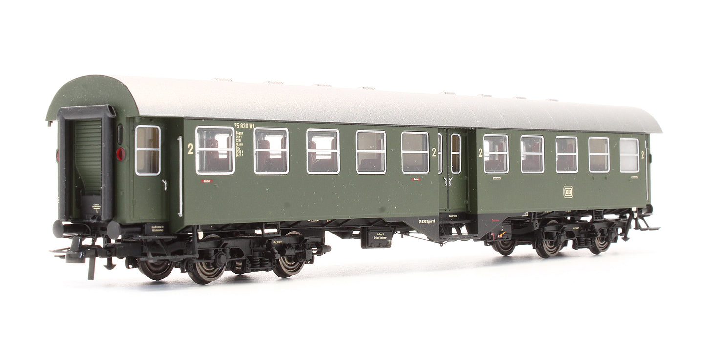 Pre-Owned 46052 DB B4yge Passenger Coach 75 830 Wt