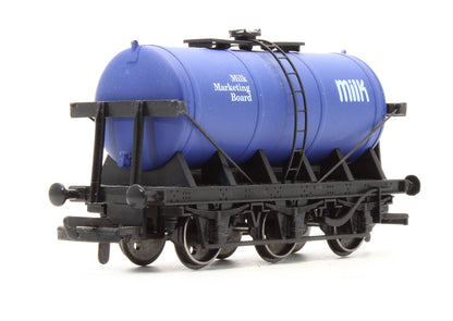 Pre-Owned MMB Milk 6 Wheel Tanker
