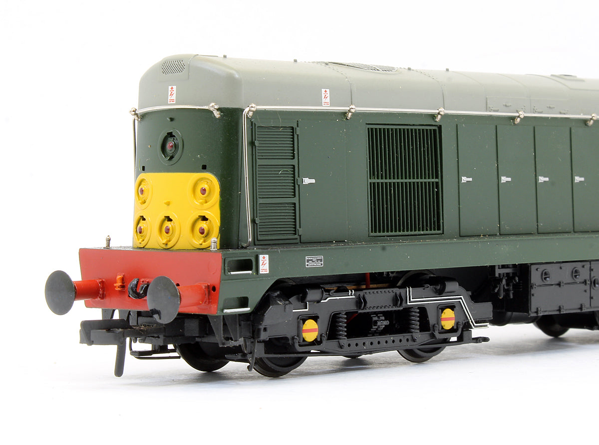 Pre-Owned 32-040DS Class 20 D8113 BR Green With Discs/Tablet Catcher Diesel Locomotive - DCC Sound