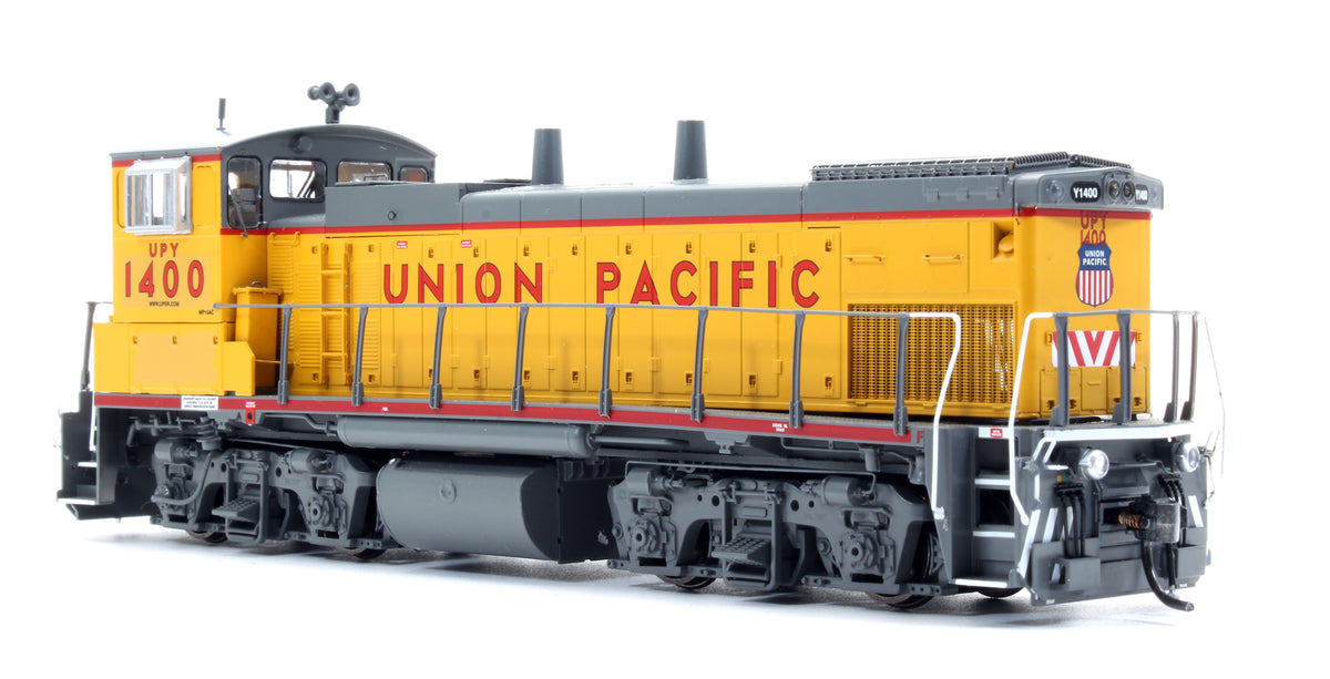Pre-Owned Genesis MP15AC Diesel Locomotive Union Pacific #1400 - DCC Sound