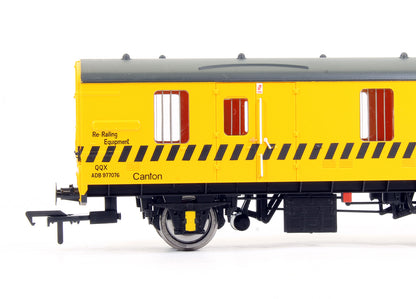 Pre-Owned 39-554Z MK1 QQX (EX-CCT) BR Re-Railing Equipment Coach (Exclusive Edition)