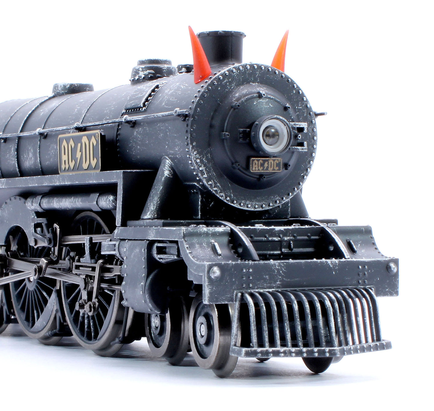 AC/DC Black Ice Steam Locomotive - AC-Sound