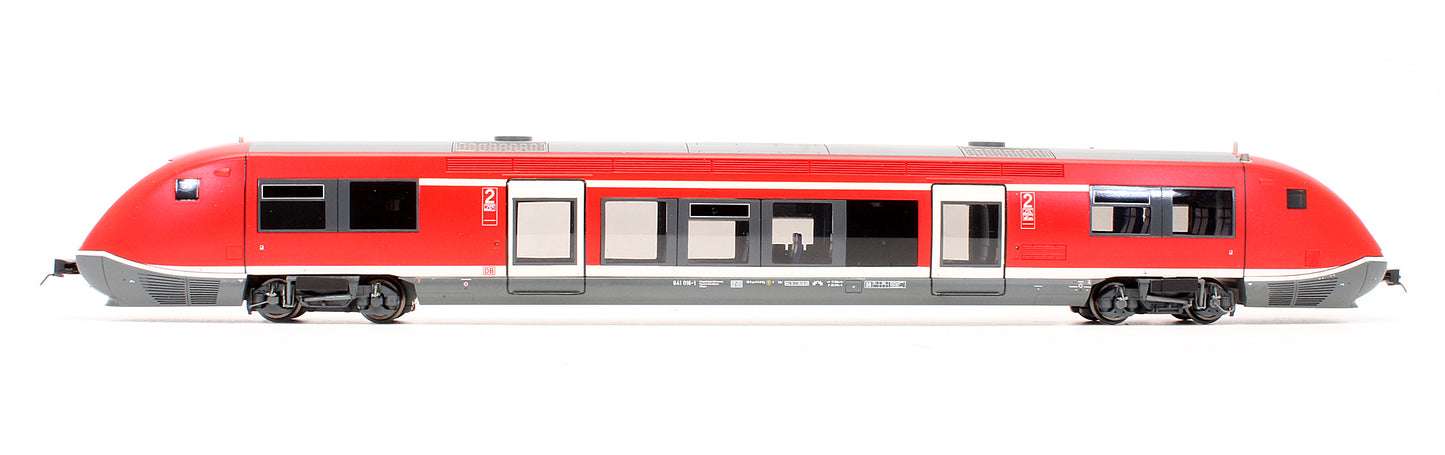 Pre-Owned HR2048 DB 641 Diesel Railcar