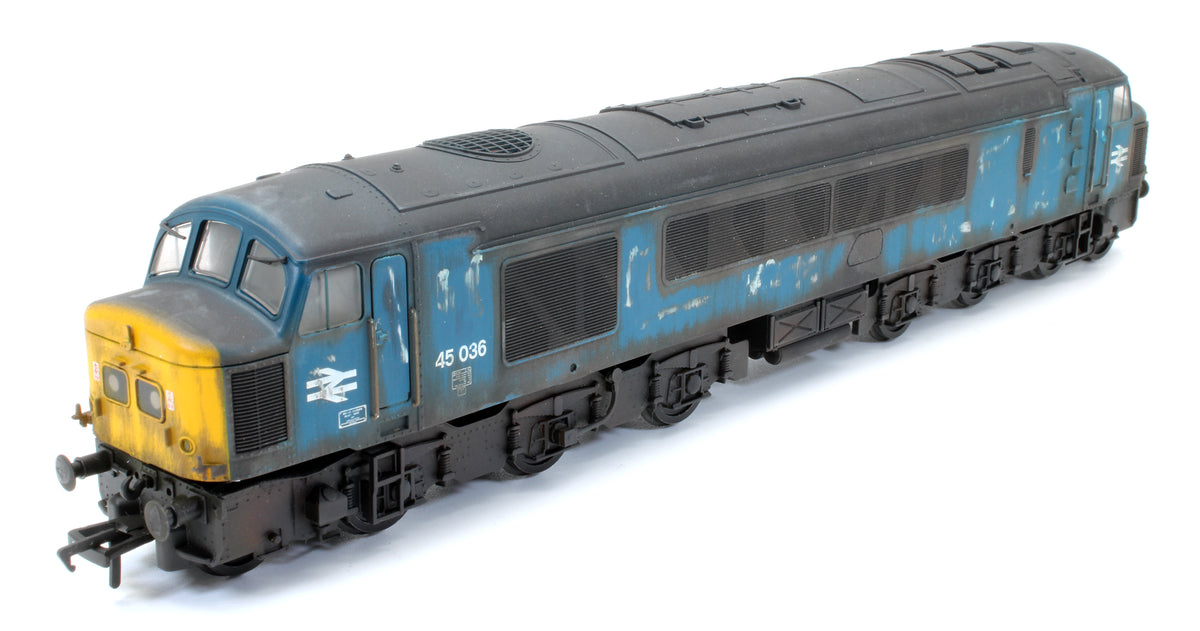 Pre-Owned Class 45 45036 BR Blue Split Centre Headcode Diesel Locomotive - Custom Weathered - DCC Sound