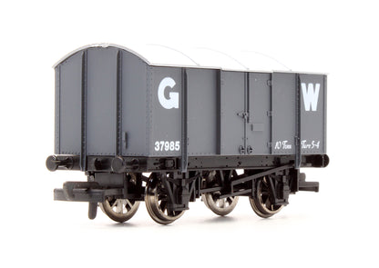 Pre-Owned B312 Iron Milk 7 Plank Wagon No.37985