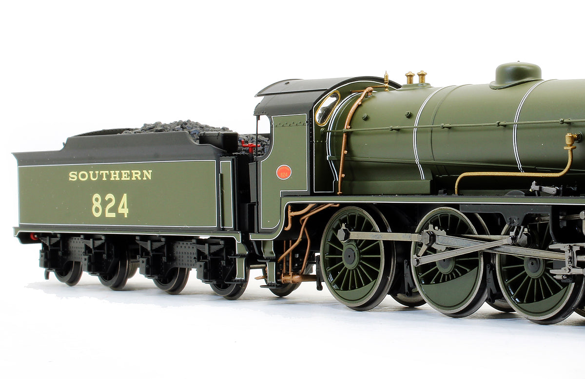 Pre-Owned SR S15 Class '824' Steam Locomotive - DCC Sound
