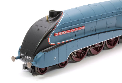 Class A4 4-6-2 4491 'Commonwealth Of Australia' LNER Garter Blue Steam Locomotive