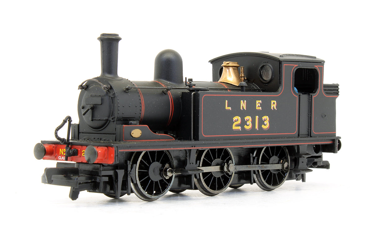 Pre-Owned LNER J72 '2313' LNER Lined Black Steam Locomotive
