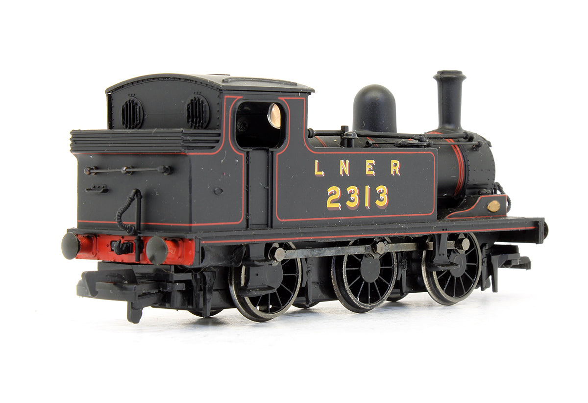 Pre-Owned LNER J72 '2313' LNER Lined Black Steam Locomotive
