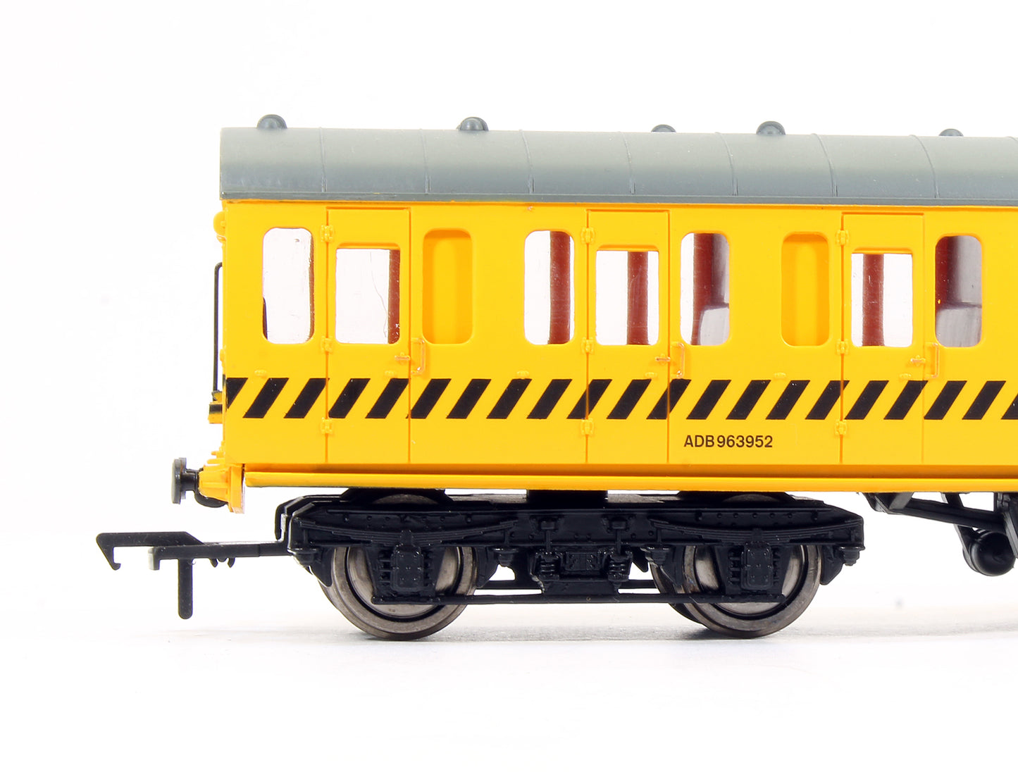 Pre-Owned 34-625Z Breakdown Train Tool Van Engineers Yellow (Exclusive Edition)