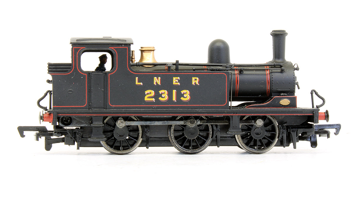 Pre-Owned LNER J72 '2313' LNER Lined Black Steam Locomotive