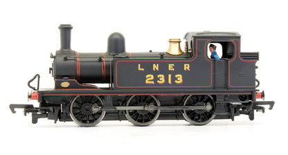 Pre-Owned LNER J72 '2313' LNER Lined Black Steam Locomotive