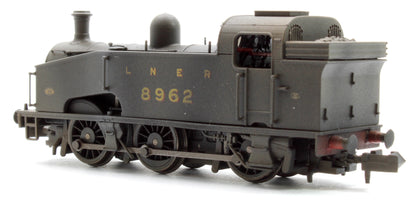 Custom Weathered Class J50 LNER Black (Unlined) 0-6-0 Tank Locomotive No.8962