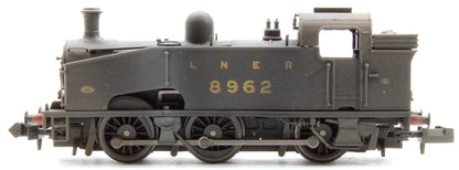 Custom Weathered Class J50 LNER Black (Unlined) 0-6-0 Tank Locomotive No.8962