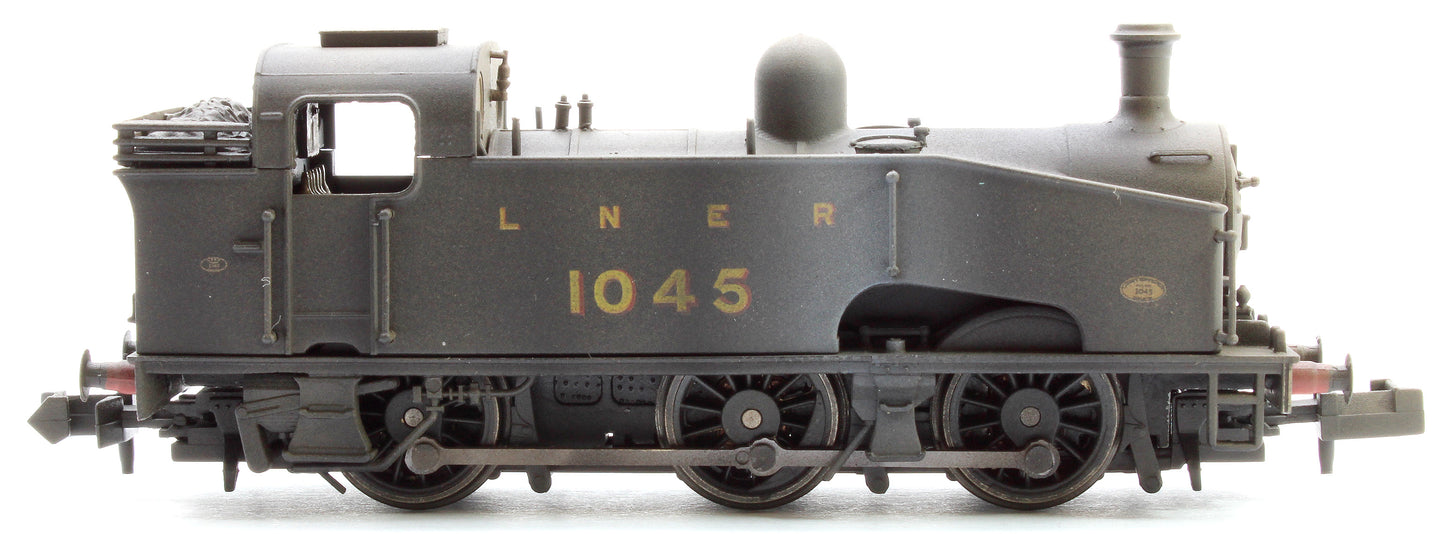 Custom Weathered Class J50 LNER Black (Unlined) 0-6-0 Tank Locomotive No.1045