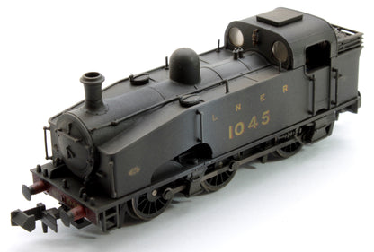 Custom Weathered Class J50 LNER Black (Unlined) 0-6-0 Tank Locomotive No.1045