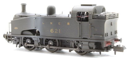 Custom Weathered Class J50 LNER Black (Unlined) 0-6-0 Tank Locomotive No.621