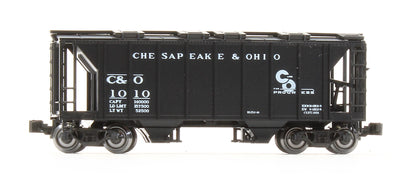 Pre-Owned Covered Hopper Assorted Set (8)