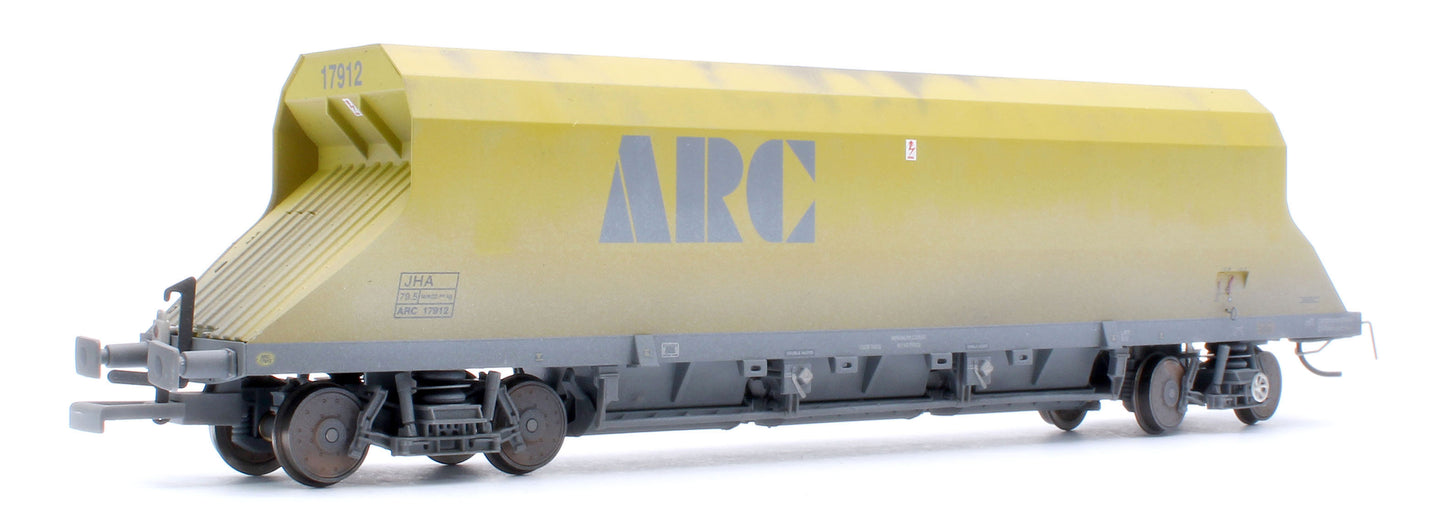 Custom Weathered P & D JHA (end hopper) ARC Olive & Grey 17912