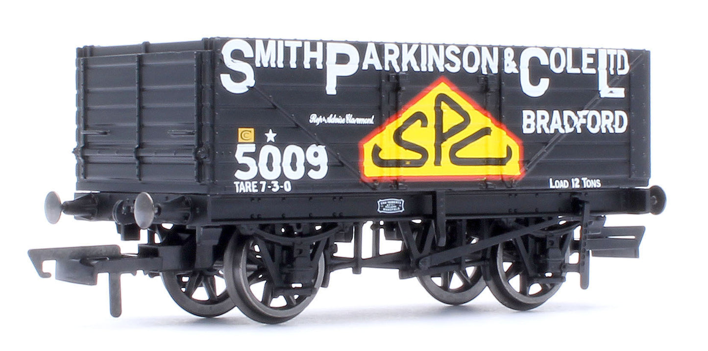 R60306 7 Plank Open Wagon 'Smith Parkinson & Cole Ltd, Bradford'