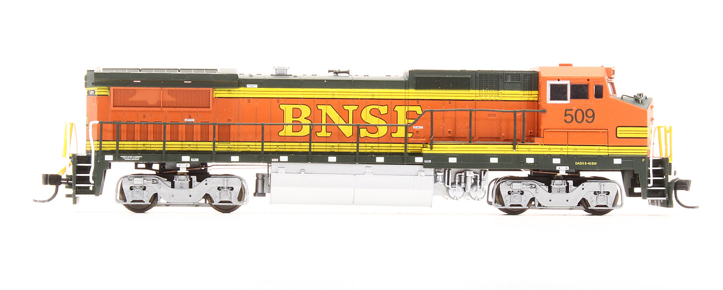 Pre-Owned 48808 Dash 8-40BW Diesel Locomotive BNSF - Road #509