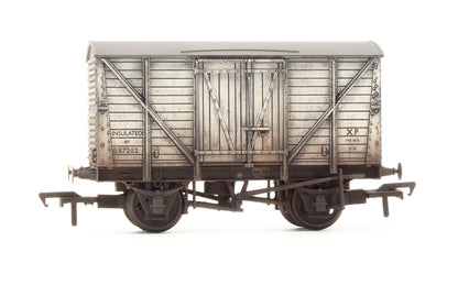 Pre-Owned 10 Ton BR Insulated Van White 'B 872112' - Custom Weathered