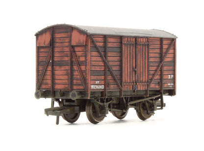 Pre-Owned 12 Ton Ventilated Van BR Bauxite 'W126140' - Custom Weathered