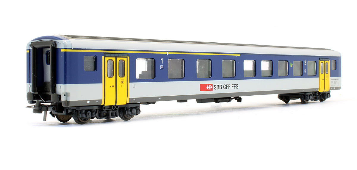 Pre-Owned SBB CFF FFS 1st / 2nd Class Passenger Car '50 85 84-35 003-9'