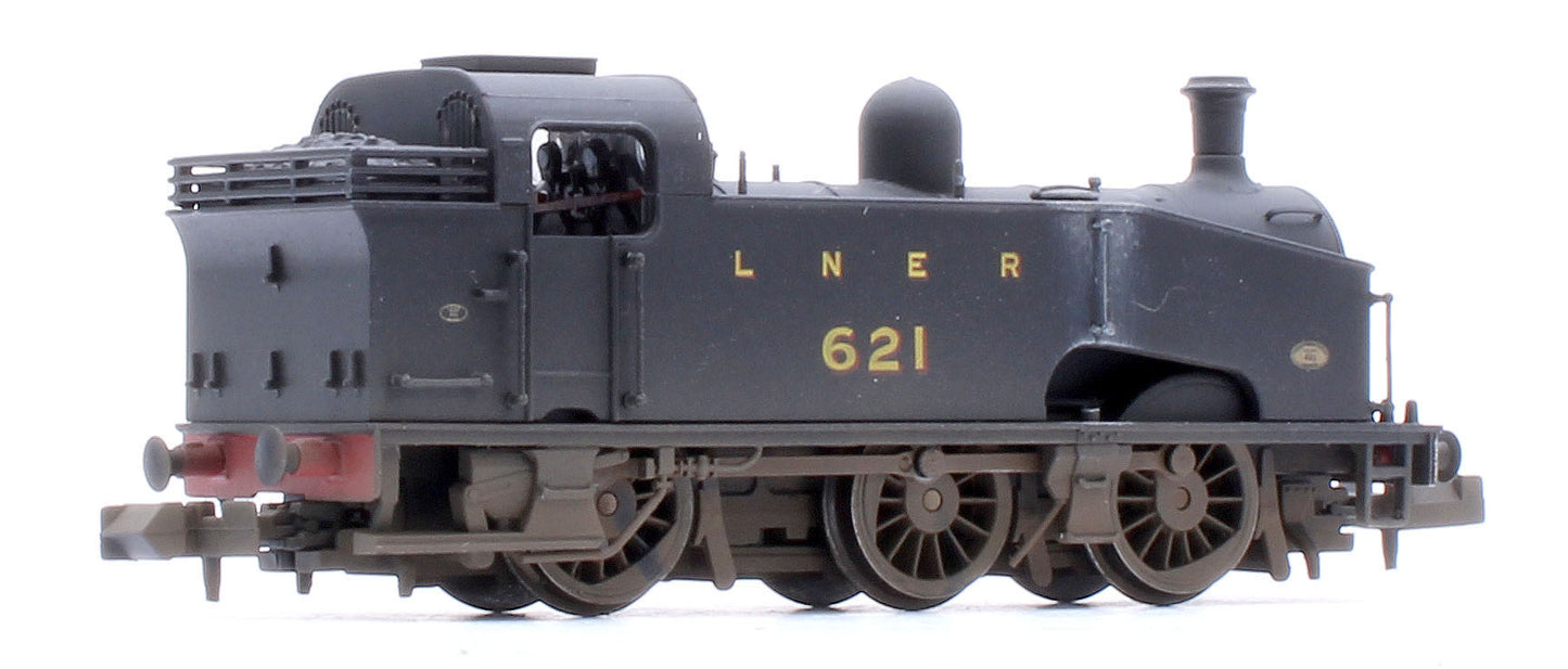 Custom Weathered Class J50 LNER Black (Unlined) 0-6-0 Tank Locomotive No.621