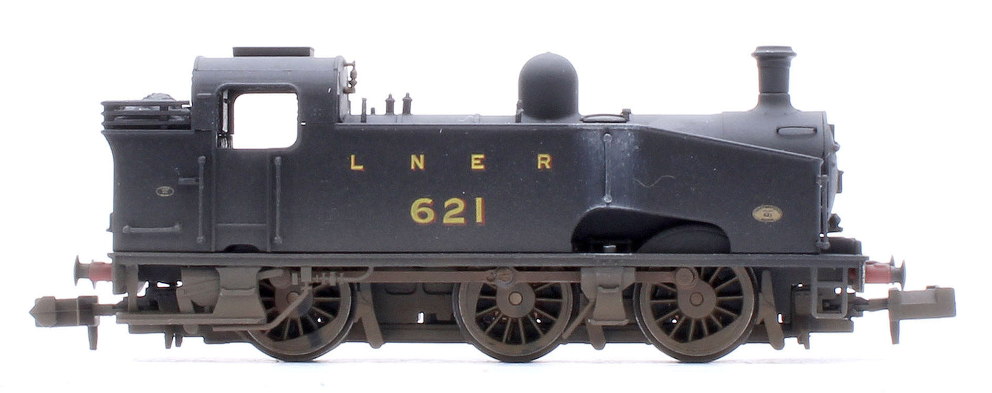 Custom Weathered Class J50 LNER Black (Unlined) 0-6-0 Tank Locomotive No.621