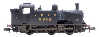 Custom Weathered Class J50 LNER Black (Unlined) 0-6-0 Tank Locomotive No.8962
