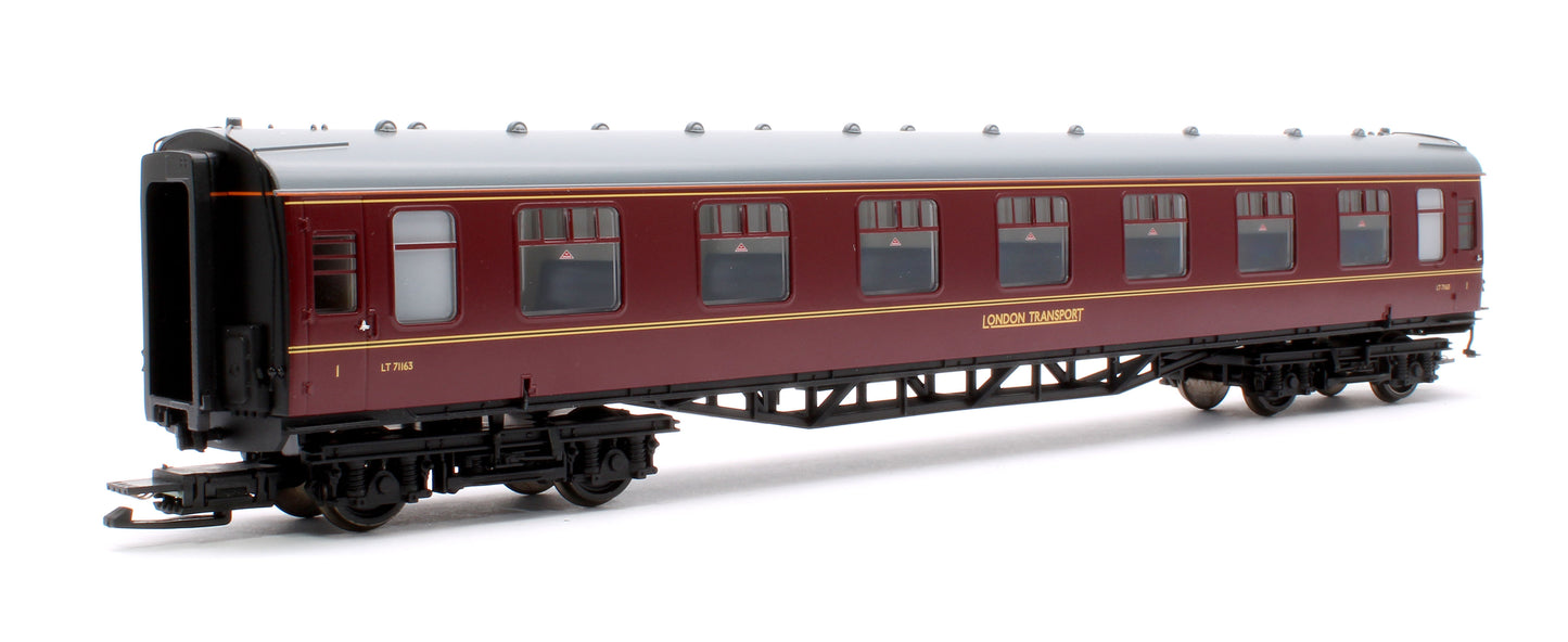 Class 438 4-TC 4-Car Multiple Unit 428 London Transport Lined Maroon