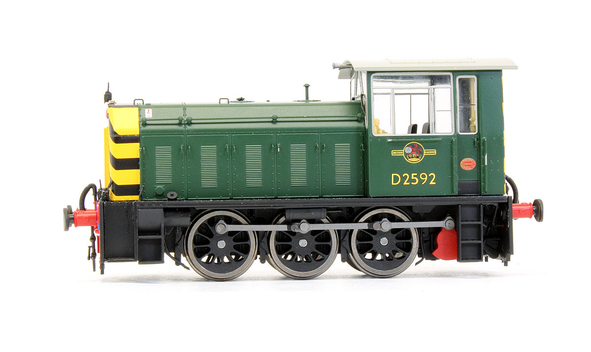 Pre-Owned Class 05 D2592 BR Green With Wasp Stripes Diesel Shunter Locomotive - DCC Fitted