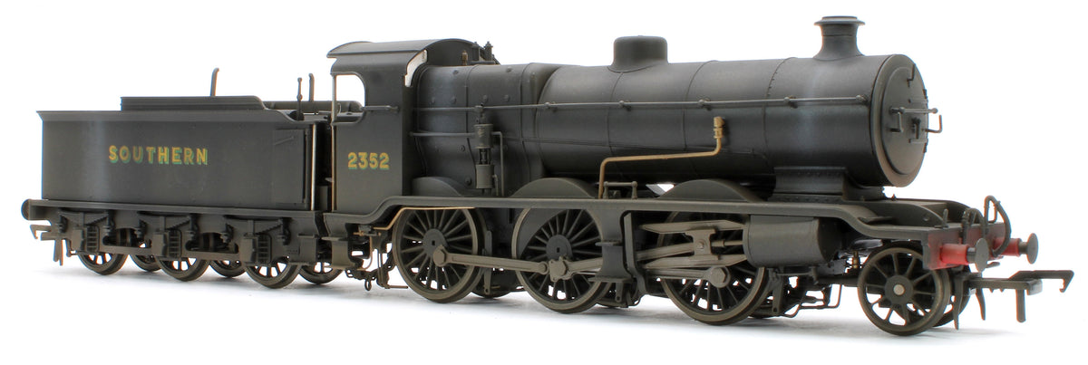 Bespoke Weathered S4102-07 LB&SCR K Class 2-6-0 Southern Bulleid War Time Black No.2352 Steam Locomotive