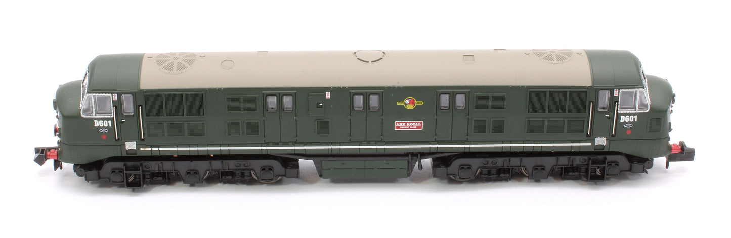 Class 41 'Warship' Disc Headcode D601 'Ark Royal' BR Green (Small Yellow Panels) Diesel Locomotive