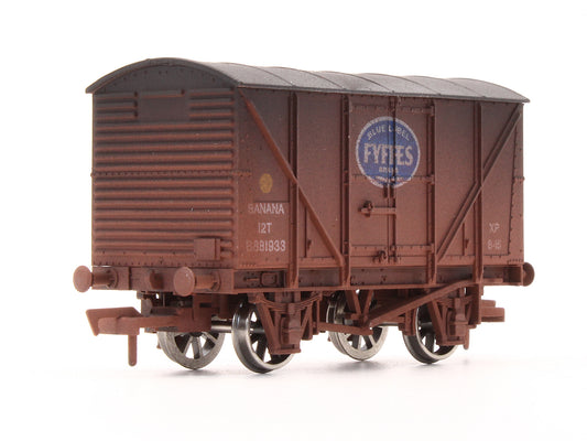 Pre-Owned 4F-016-002 Fyffes Banana Van B881933 - Weathered