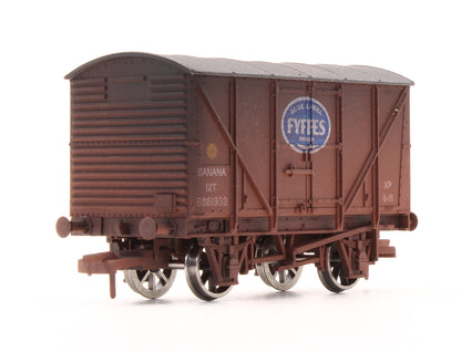 Pre-Owned 4F-016-002 Fyffes Banana Van B881933 - Weathered