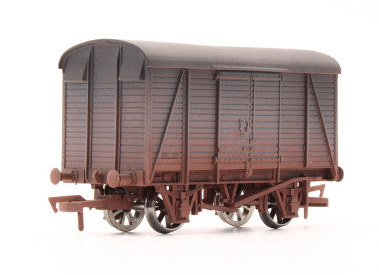 Pre-Owned 4F-021-006 BR Grey Box Van - Weathered