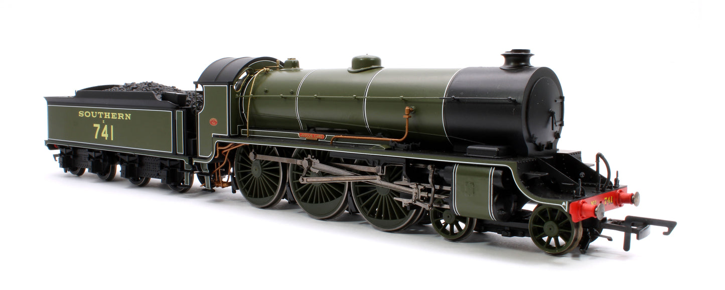 Class N15 'King Arthur' 4-6-0 741 'Joyous Gard': Big Four Centenary Collection SR Lined Olive Green Steam Locomotive